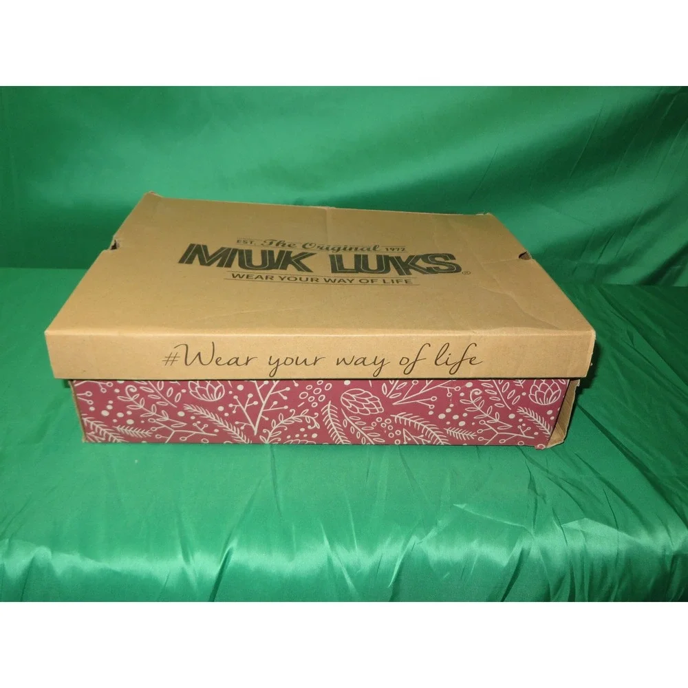 NWT MUK LUKS Women's Sand Knit Boots Memory Foam Insole 1000104-250 Size 9.5